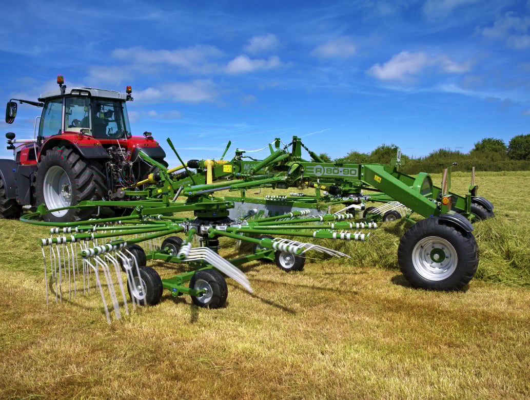 McHale-Centre-delivery-rake-range_heavy-duty-design